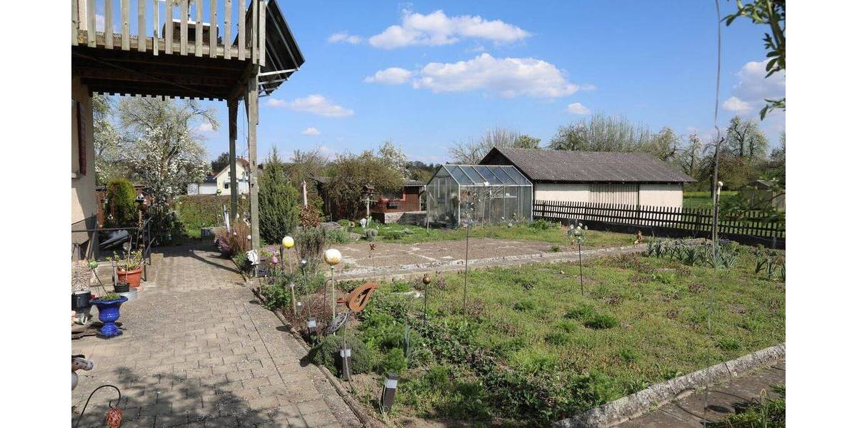 Mehrfamilienhaus, Wohnhaus Ebersbach-Musbach Ebersbach - 7 Zimmer, 200 m&sup2;, 515.000&euro; | Angebot:26228701