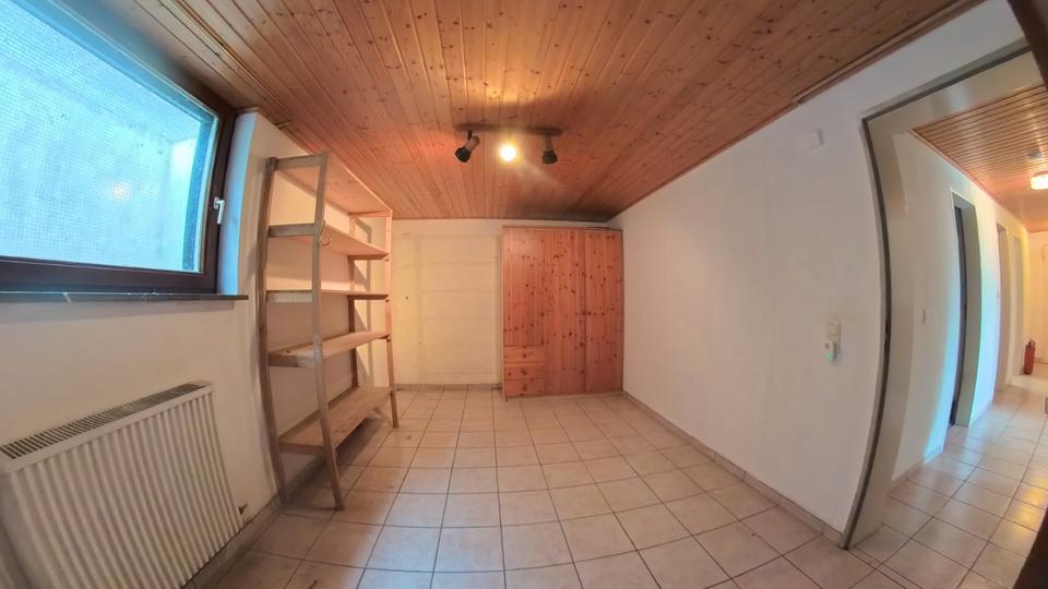 Einfamilienhaus Büdingen - 8 Zimmer, 178 m&sup2;, 395.000&euro; | Angebot:27084213