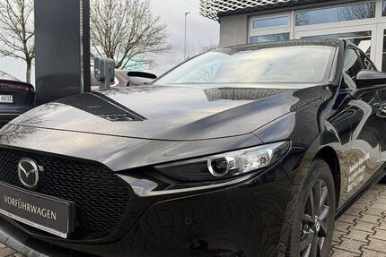 Mazda 3 11.000 km 23.900 &euro; Bietigheim-Bissingen 74321