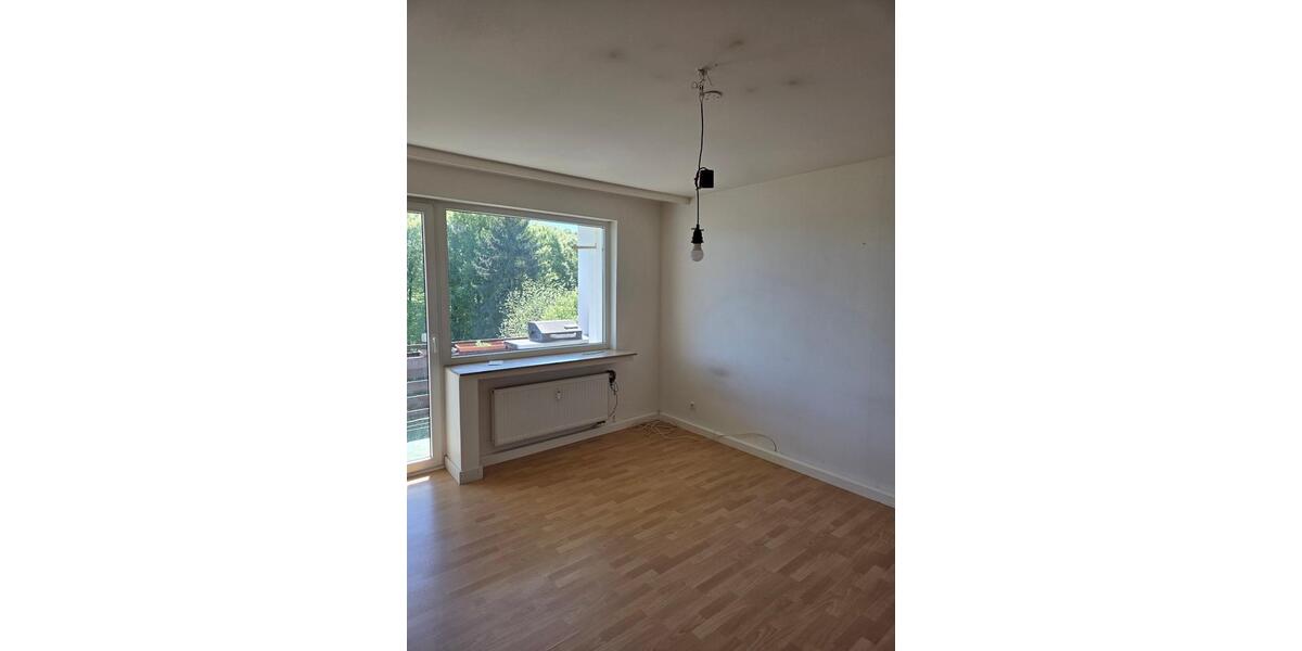 Etagenwohnung Odenthal - 3 Zimmer, 80 m&sup2;, 730&euro; | Angebot:26350504