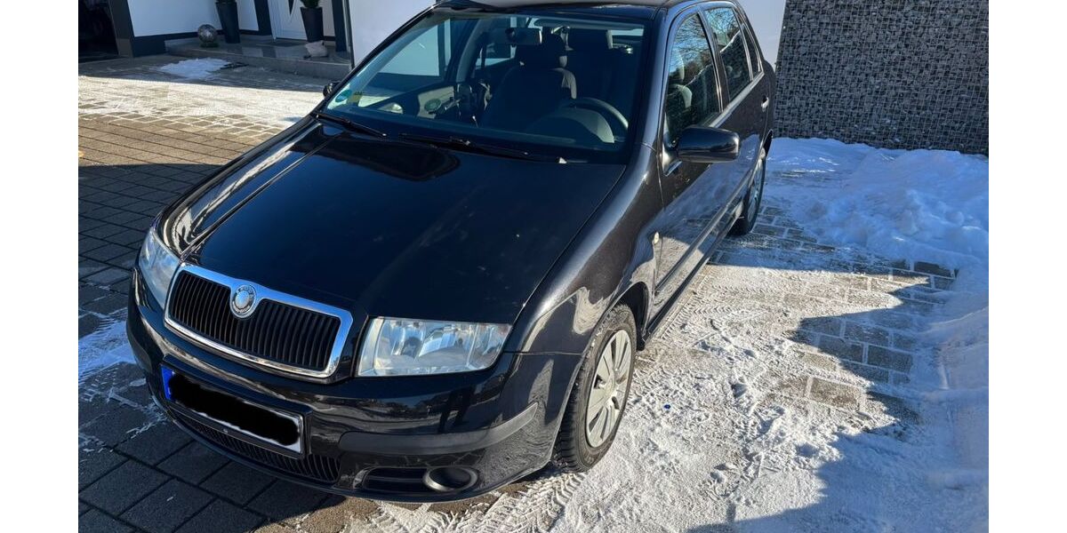 Skoda Fabia 194.450 km 2.499 &euro; Mallersdorf-Pfaffenberg 84066