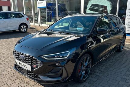 Ford Focus 18.900 km 34.900 &euro; Hornbach 66500