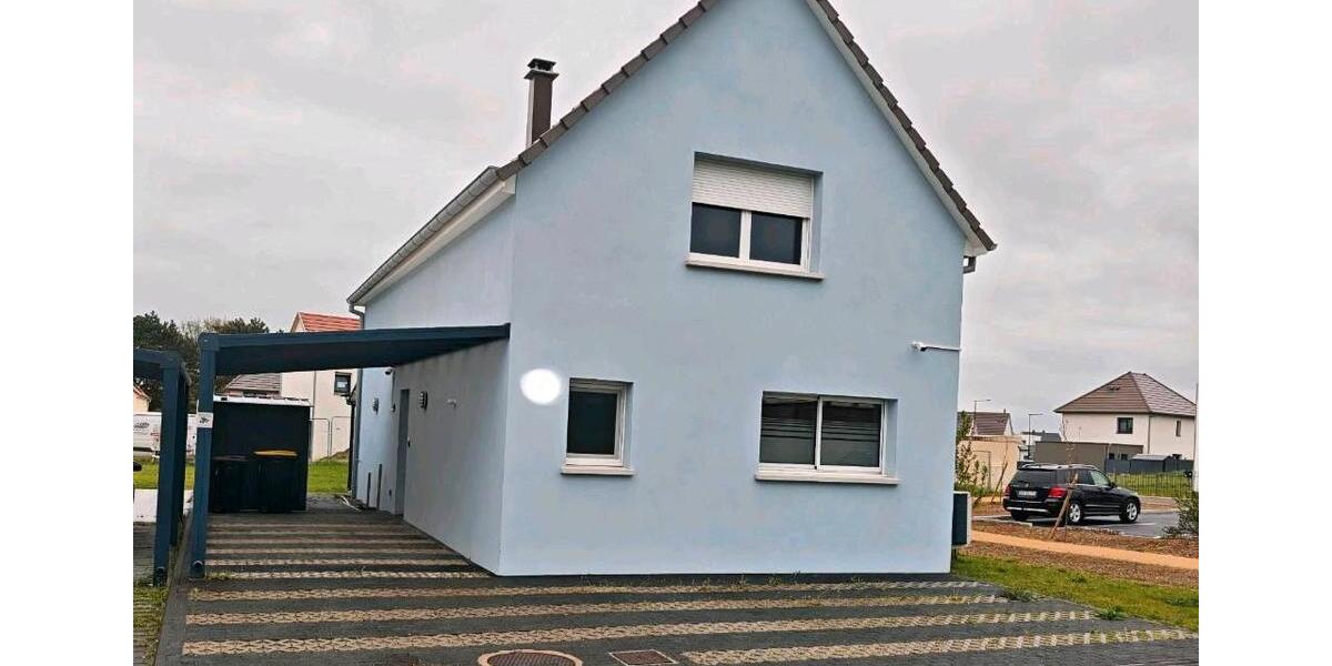 Etagenwohnung Neuenburg am Rhein - 4.5 Zimmer, 114 m&sup2;, 1.950&euro; | Angebot:26138403