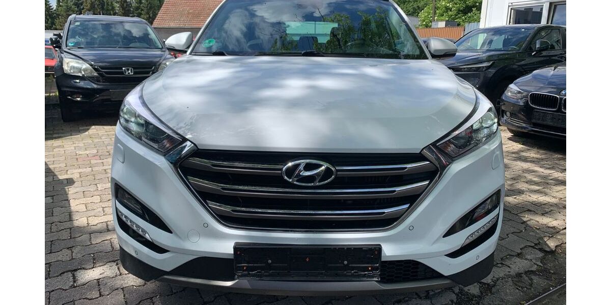 Hyundai TUCSON 176.800 km 13.990 &euro; Mannheim 68309