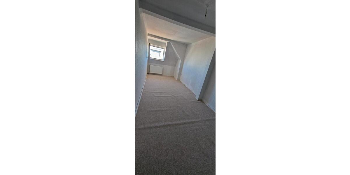 Mehrfamilienhaus, Wohnhaus Friedeburg - 5 Zimmer, 150 m&sup2;, 250.000&euro; | Angebot:26416054