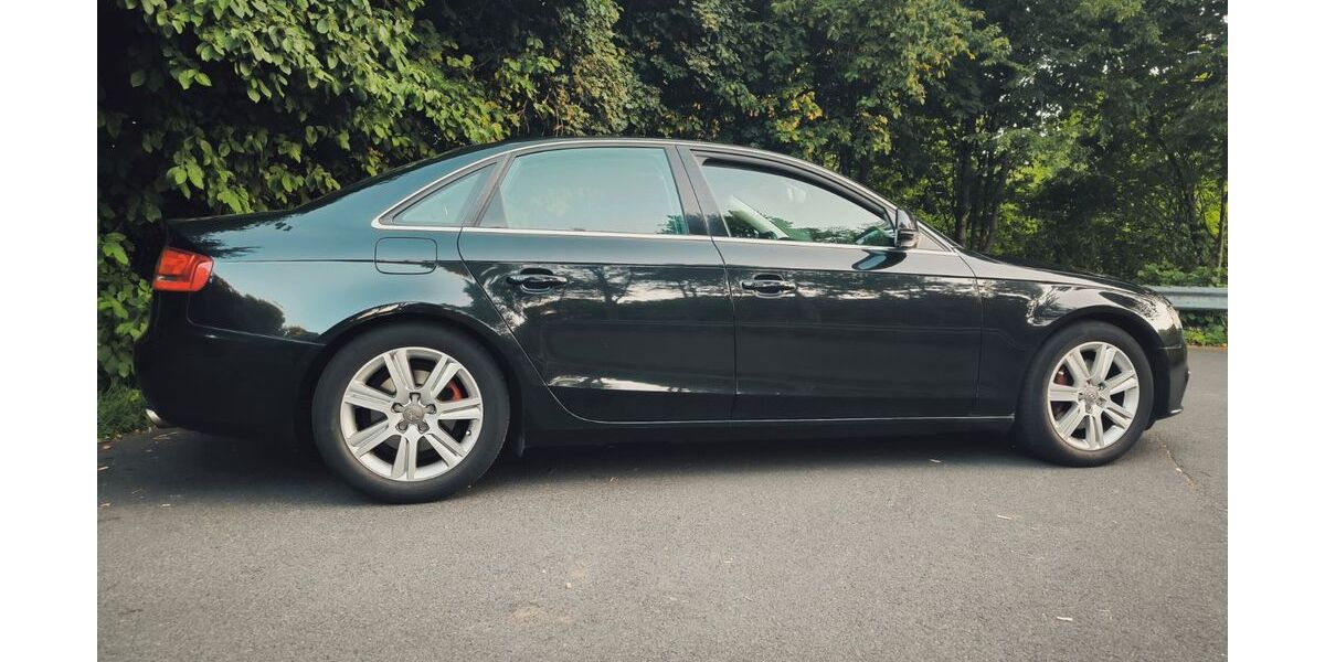 Audi A4 180.200 km 9.300 &euro; Kreuztal 57223