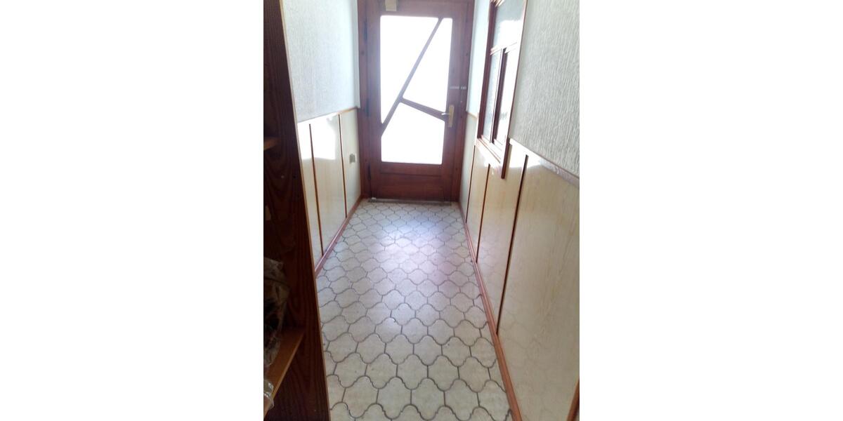 Einfamilienhaus Anrode - 9 Zimmer, 180 m&sup2;, 1.476&euro; | Angebot:24741750