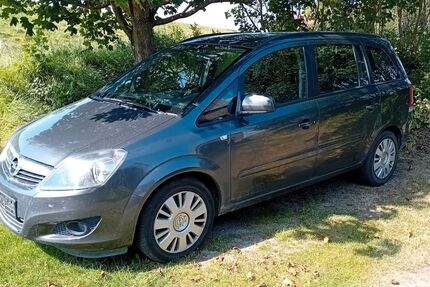 Opel Zafira 158.329 km 4.200 € Kronprinzenkoog 25709