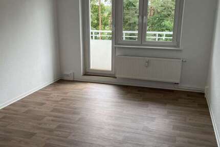 Wohnung Eberswalde Brandenburgisches Viertel - 3 Zimmer, 61 m&sup2;, 430&euro; | Angebot:27304042