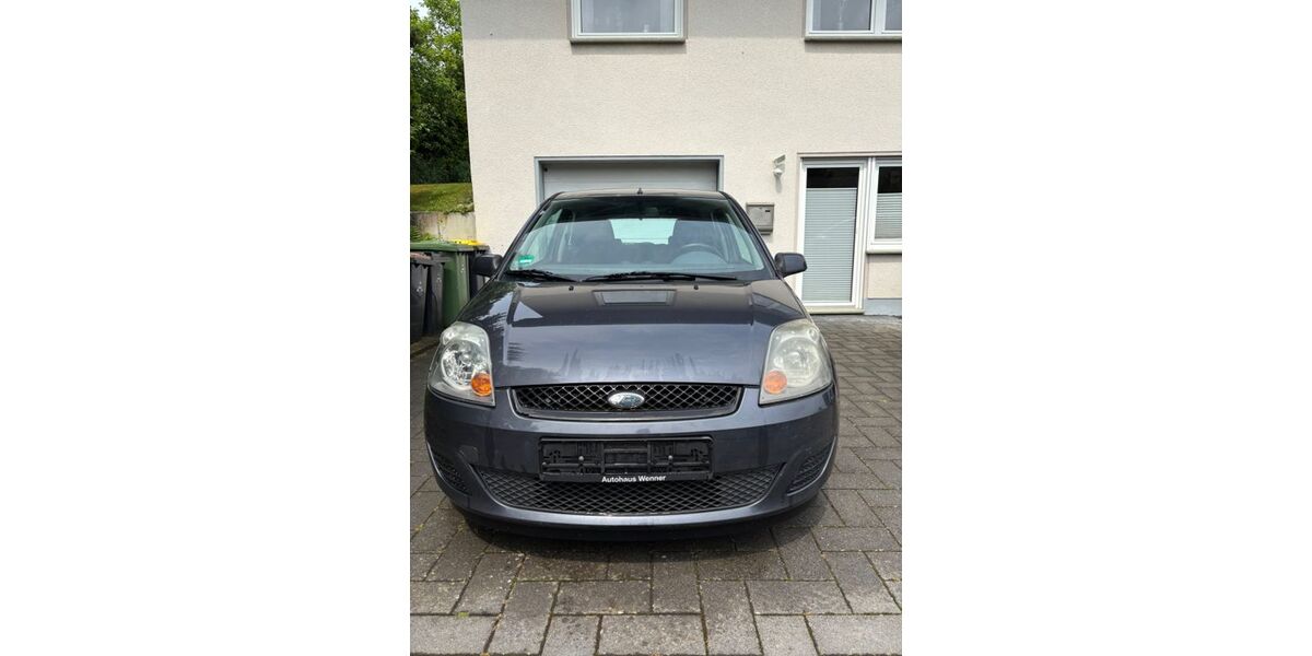 Ford Fiesta 231.387 km 1.100 &euro; Much 53804