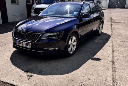 Skoda Superb 148.000 km 14.500 &euro; Berlin 12627