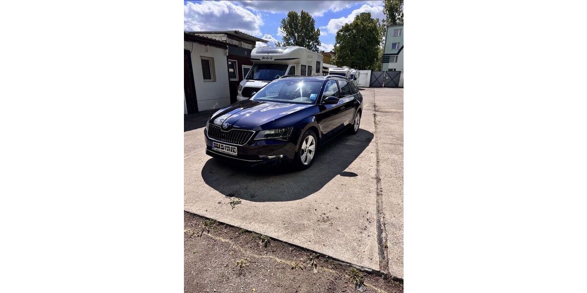 Skoda Superb 148.000 km 14.500 &euro; Berlin 12627