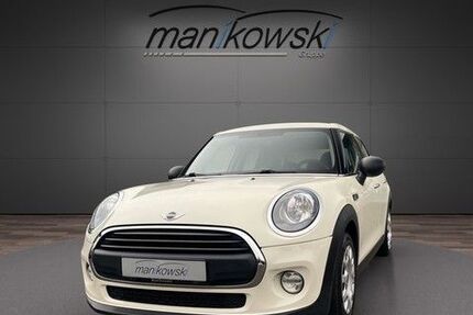 Mini One First 89.998 km 10.601 &euro; Cuxhaven 27472