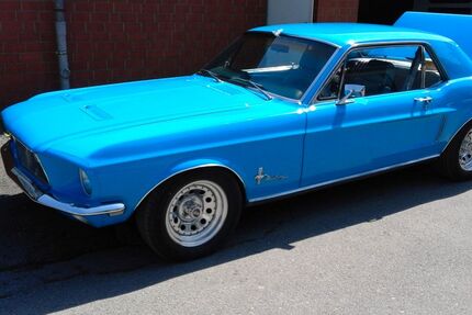 Ford Mustang 83.611 km 38.000 &euro; Paderborn 33100