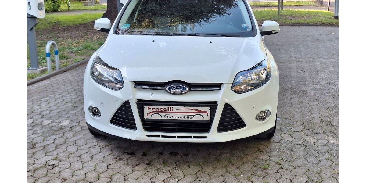 Ford Focus 121.668 km 4.799 &euro; Brühl bei Köln 50321