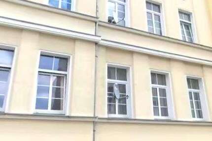 Wohnung Plauen Bahnhofsvorstadt - 2 Zimmer, 49 m&sup2;, 39.000&euro; | Angebot:27446732