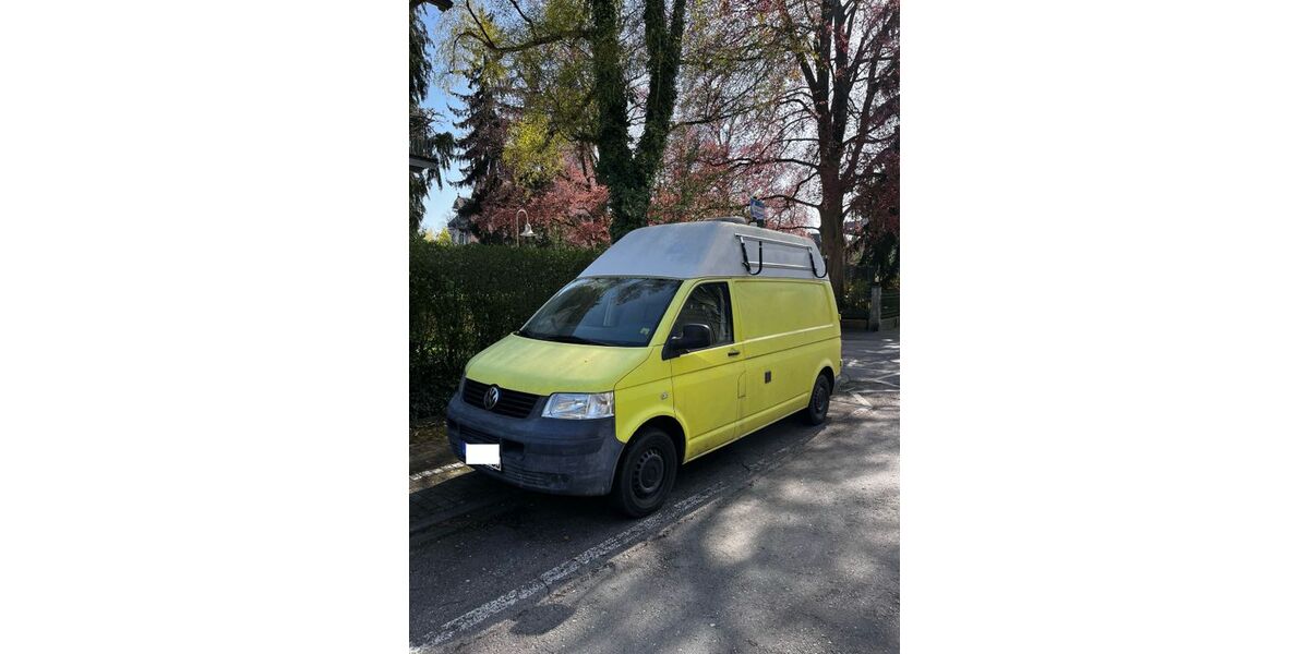 VW T5 Transporter 313.000 km 4.900 &euro; Bad Waldsee 88339
