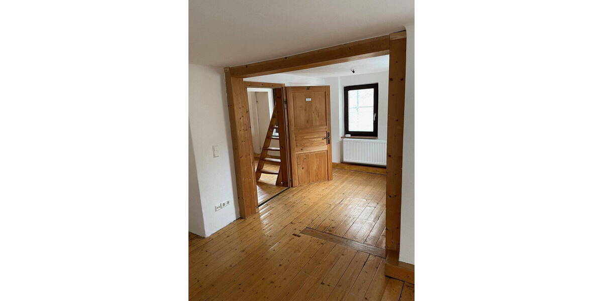 Mehrfamilienhaus, Wohnhaus Freinsheim - 4 Zimmer, 136 m&sup2;, 1.250&euro; | Angebot:25957442