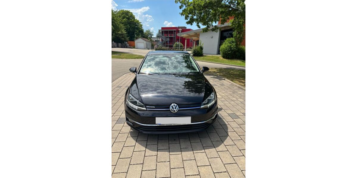 VW Golf 141.000 km 13.100 &euro; Feuchtwangen 91555