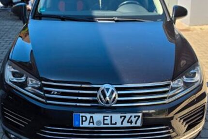 VW Touareg 229.685 km 17.800 &euro; Rehschaln 94081