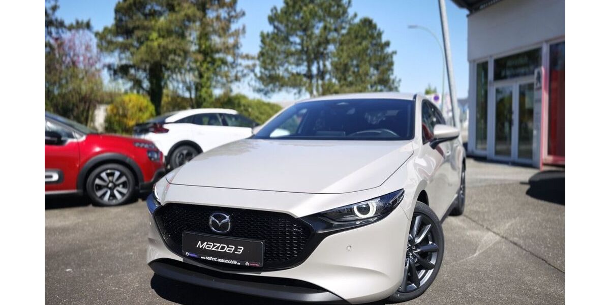 Mazda 3 3.918 km 29.950 &euro; Pinneberg 25421