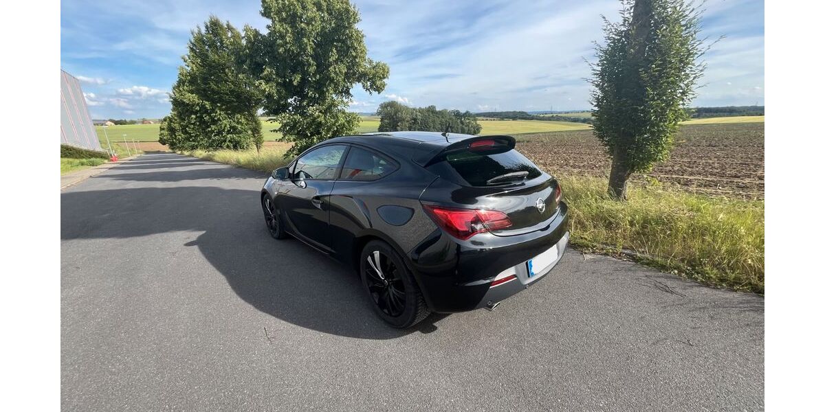 Opel Astra 152.000 km 6.100 &euro; Öhringen 74613