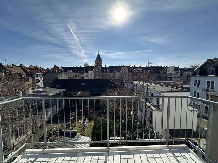 Wohnung zum Kaufen in Karlsruhe 380.000 € 74.37 m²