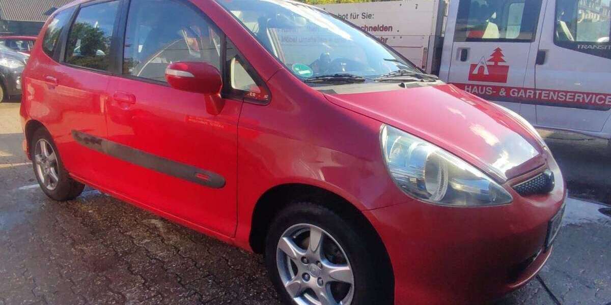 Honda Jazz 159.500 km 2.200 &euro; Essen, Stadt 45326