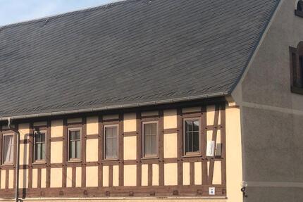 Wohnung Meerane - 4.5 Zimmer, 143 m&sup2;, 890&euro; | Angebot:25414639