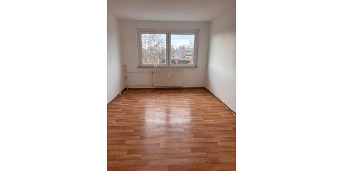 Etagenwohnung Beeskow - 4 Zimmer, 73 m&sup2;, 600&euro; | Angebot:25081290