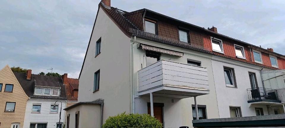Reihenhaus Bremen Gröpelingen - 7 Zimmer, 140 m&sup2;, 295.000&euro; | Angebot:27122923