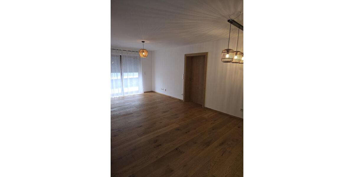 Erdgeschoßwohnung Neuhaus am Inn - 3 Zimmer, 84 m&sup2;, 790&euro; | Angebot:26112471