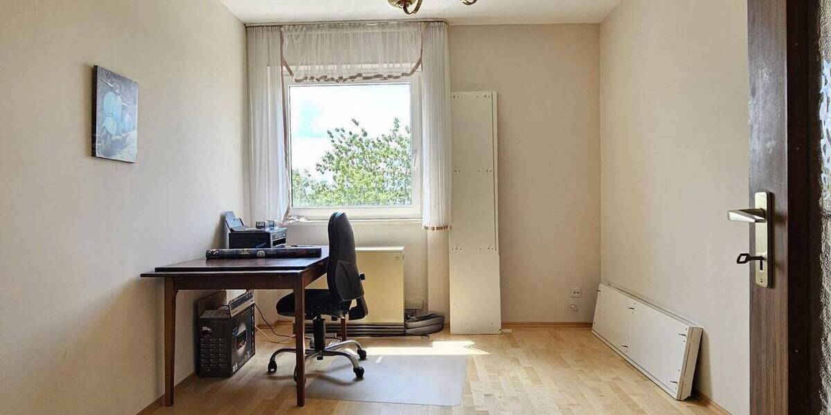 Etagenwohnung Coburg - 3 Zimmer, 82 m&sup2;, 219.000&euro; | Angebot:26696739