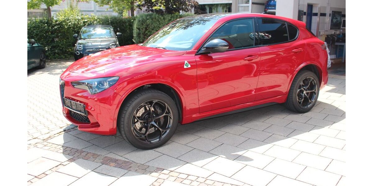 Alfa Romeo Stelvio 7.300 km 69.900 &euro; Weilheim 82362