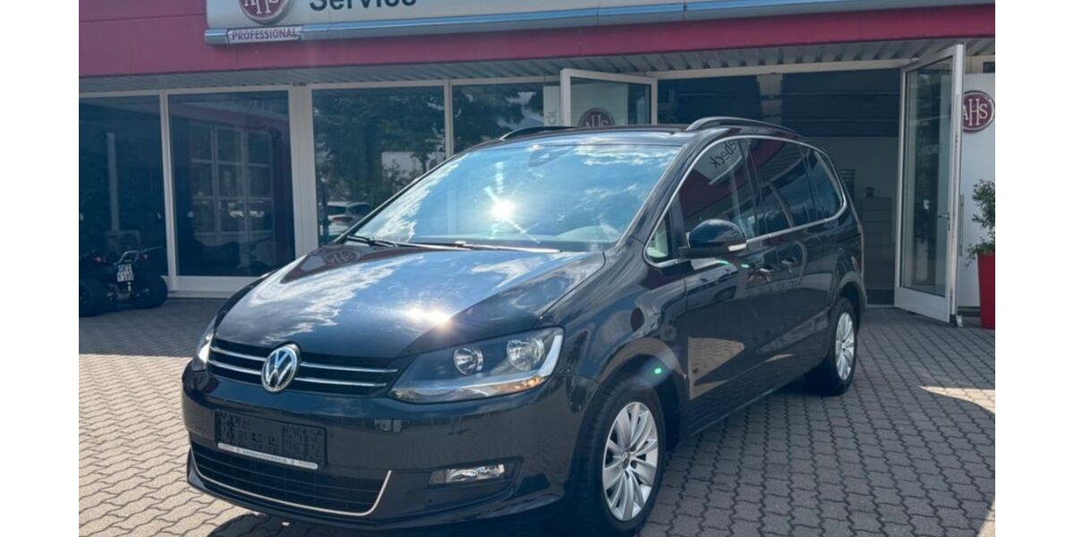 VW Sharan 71.904 km 23.979 &euro; Magdeburg 39120