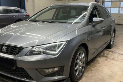 Seat Leon 198.678 km 8.990 &euro; Bargteheide 22941