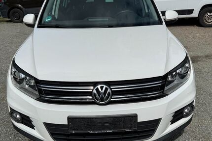 VW Tiguan 227.000 km 3.699 &euro; Chemnitz 09120