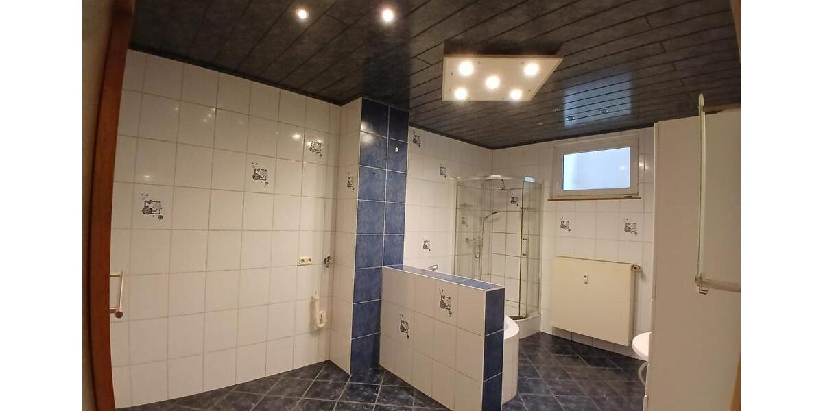 Hochparterre Kirchhundem - 3 Zimmer, 96 m&sup2;, 595&euro; | Angebot:25017124