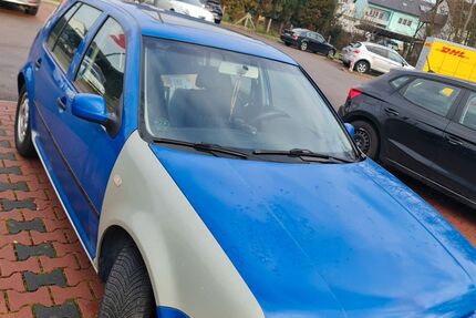 VW Golf 247.000 km 1.350 &euro; Waibstadt 74915