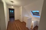 Großzügige 3-Zimmer-Dachgeschosswohnung mit Balkon in Germering zimmer