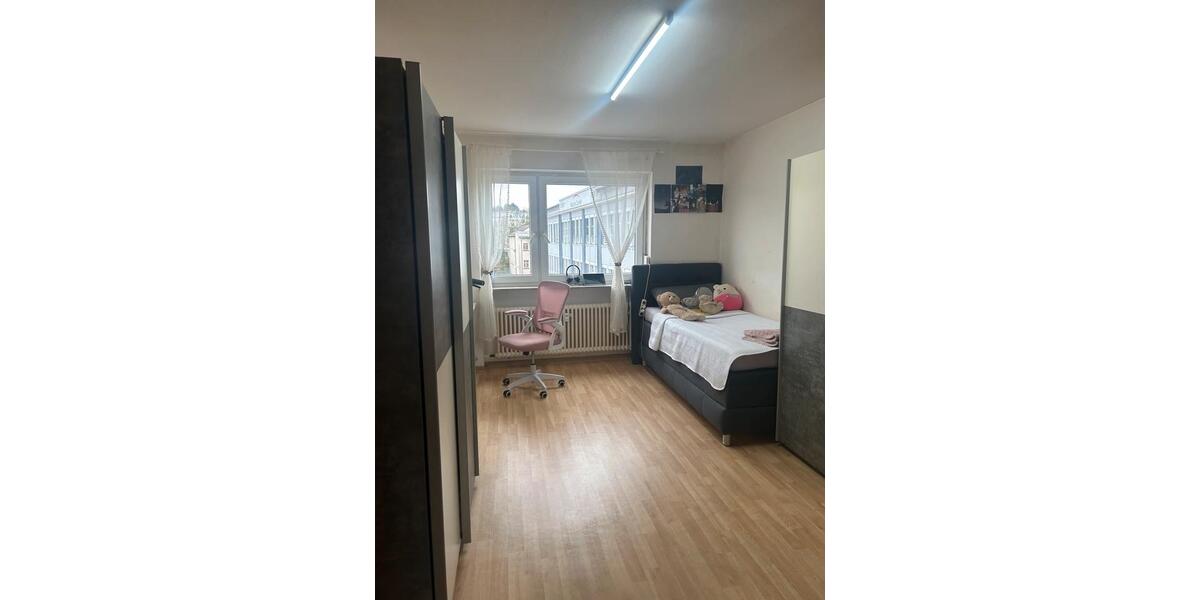 Mehrfamilienhaus, Wohnhaus Lahr (Schwarzwald) - 3 Zimmer, 82 m&sup2;, 210.000&euro; | Angebot:27121584