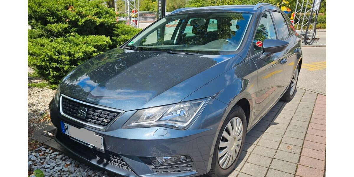 Seat Leon 125.000 km 12.300 &euro; München 81829