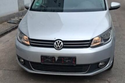VW Touran 150.000 km 4.000 &euro; Augsburg 86152