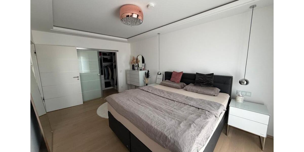 Etagenwohnung Hochheim am Main - 3 Zimmer, 88 m&sup2;, 440.000&euro; | Angebot:26088751