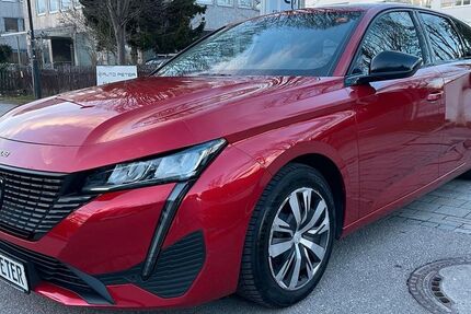 Peugeot 308 63.000 km 17.900 &euro; Riemerling 85521
