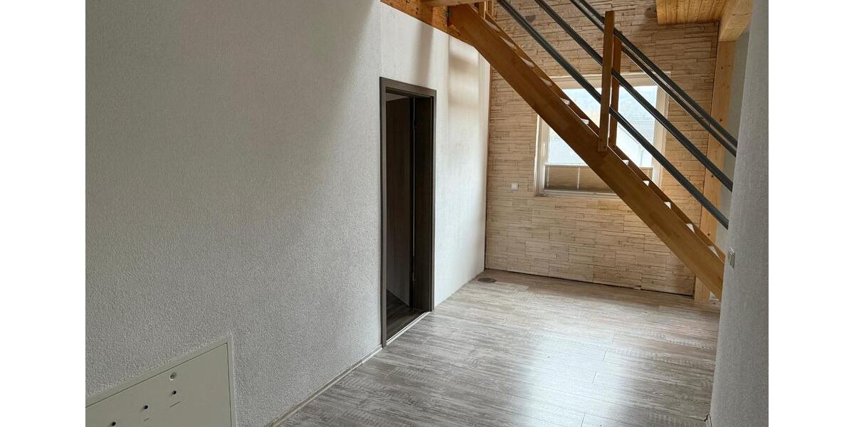 Einfamilienhaus Bad Liebenstein - 7 Zimmer, 270 m&sup2;, 295.000&euro; | Angebot:21898524