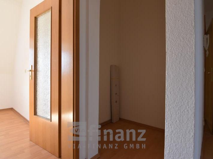 Dachgeschoßwohnung Meerane - 2 Zimmer, 50 m&sup2;, 298&euro; | Angebot:26296754