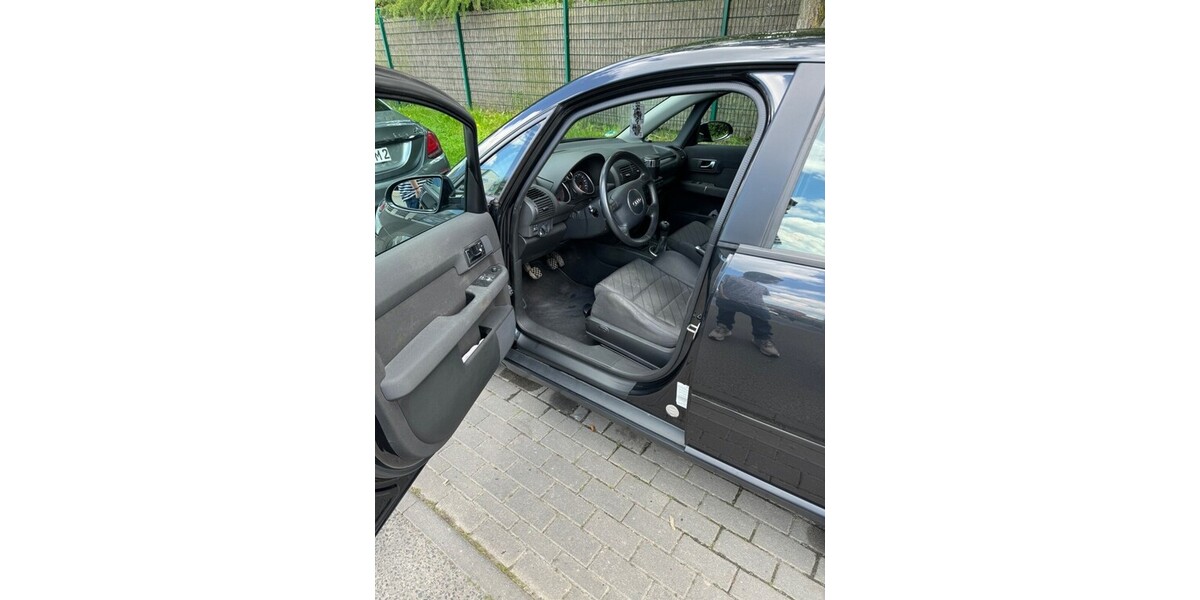 Audi A2 175.000 km 3.300 &euro; Ilmenau 98693