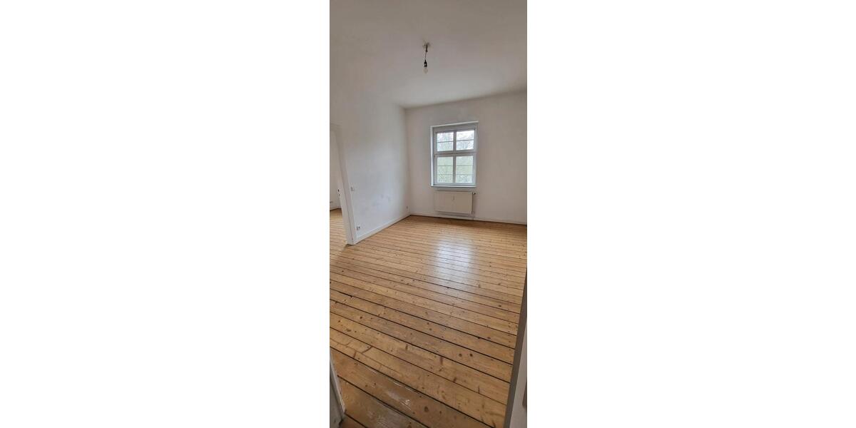 Etagenwohnung Mönchengladbach - 5 Zimmer, 135 m&sup2;, 1.100&euro; | Angebot:26133336