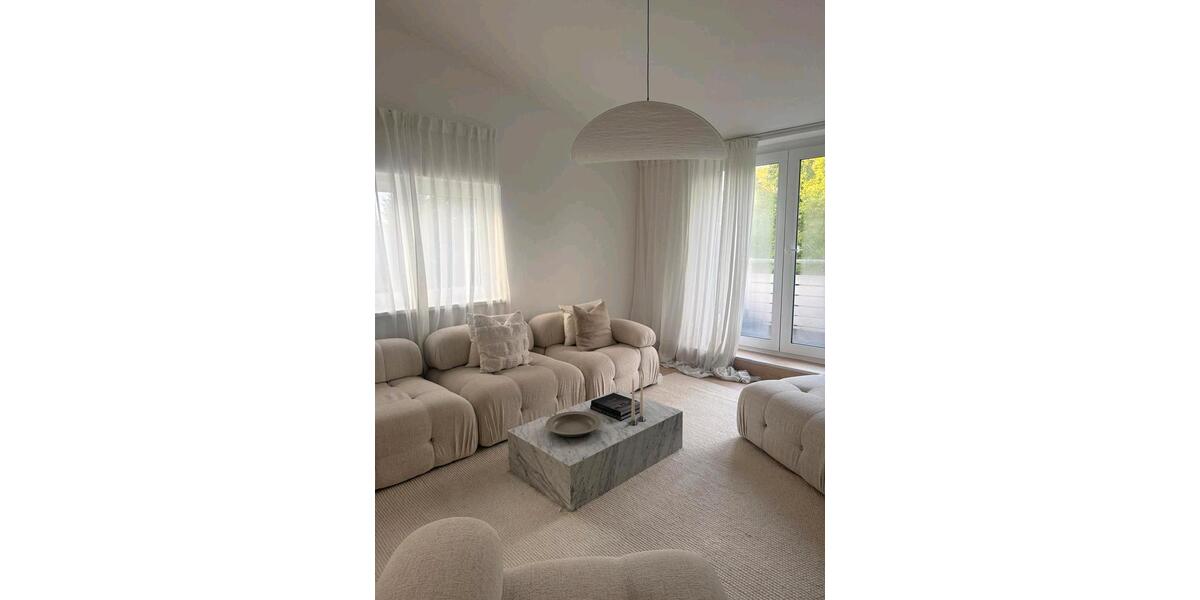 Dachgeschoßwohnung Wiesbaden Dotzheim - 4 Zimmer, 114 m&sup2;, 1.690&euro; | Angebot:24992228